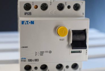Residual Current Devices (RCD) 4-pole